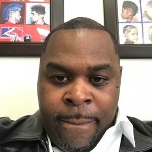 Meet your Posher, Thomas